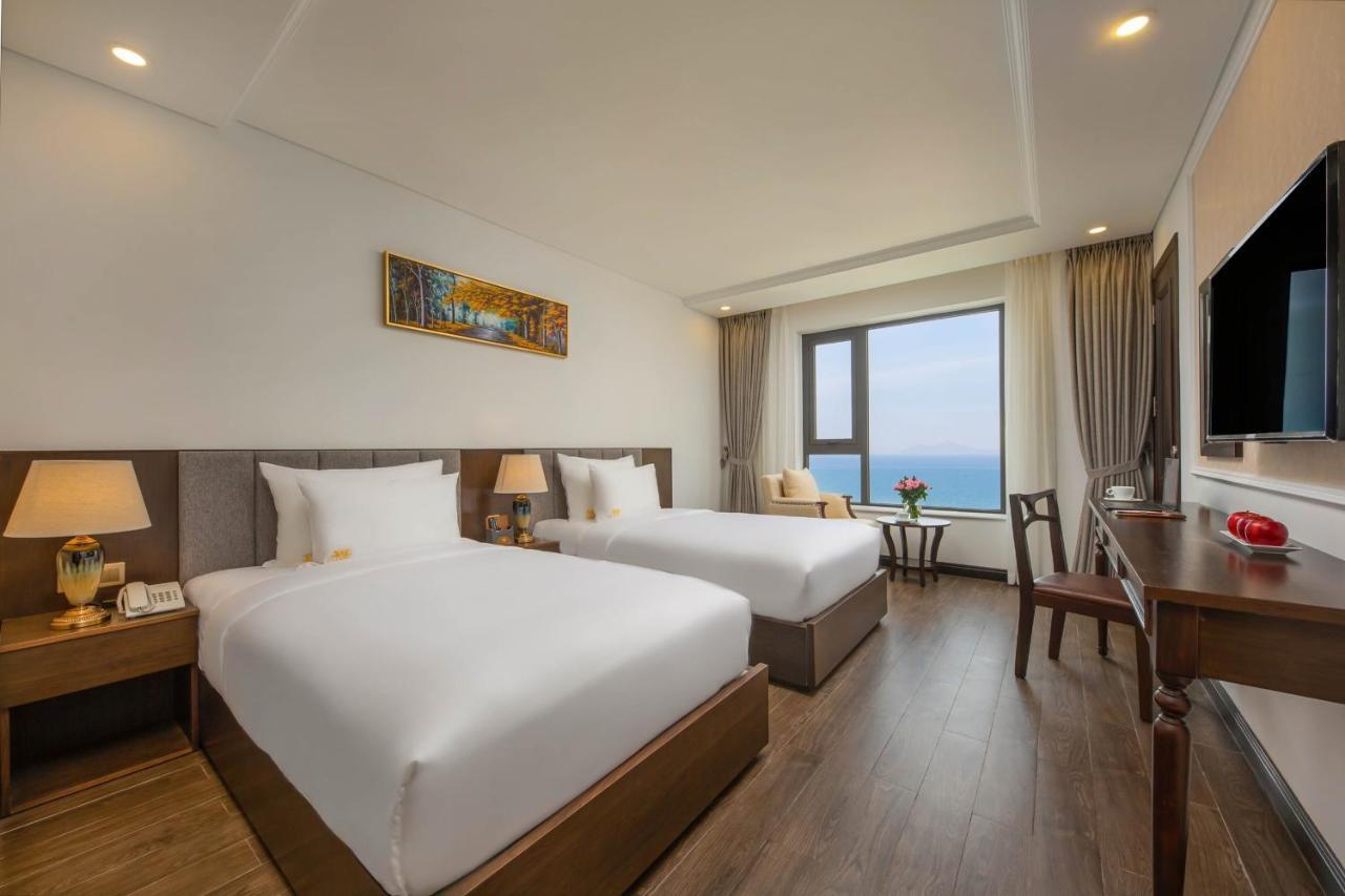 Santa Luxury Hotel Дананг Екстер'єр фото