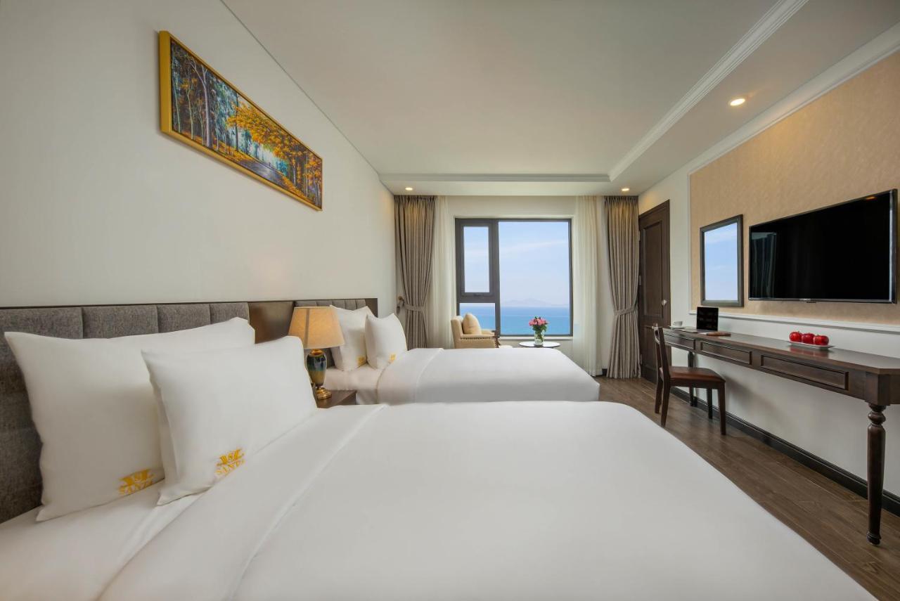 Santa Luxury Hotel Дананг Екстер'єр фото