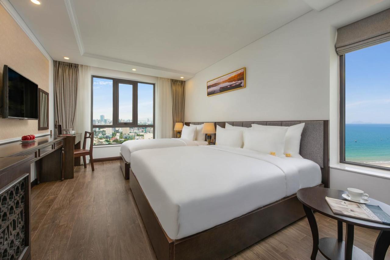 Santa Luxury Hotel Дананг Екстер'єр фото